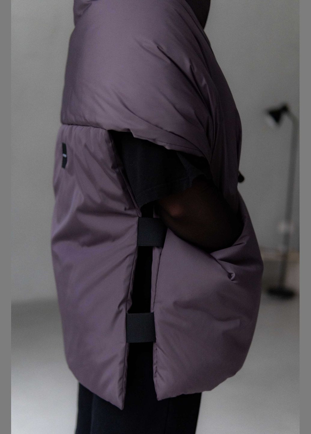 Жилетка с отстегивающимся капюшоном HOCHUSOBITAKE (316461397)