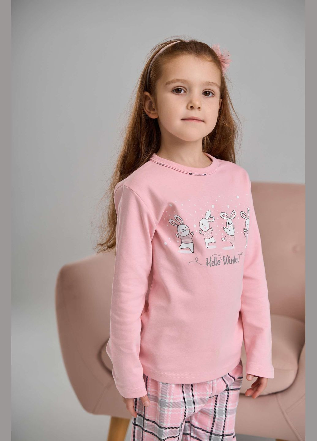 Світло-рожева комплект на дівчинку із зимовими зайчиками Nicoletta