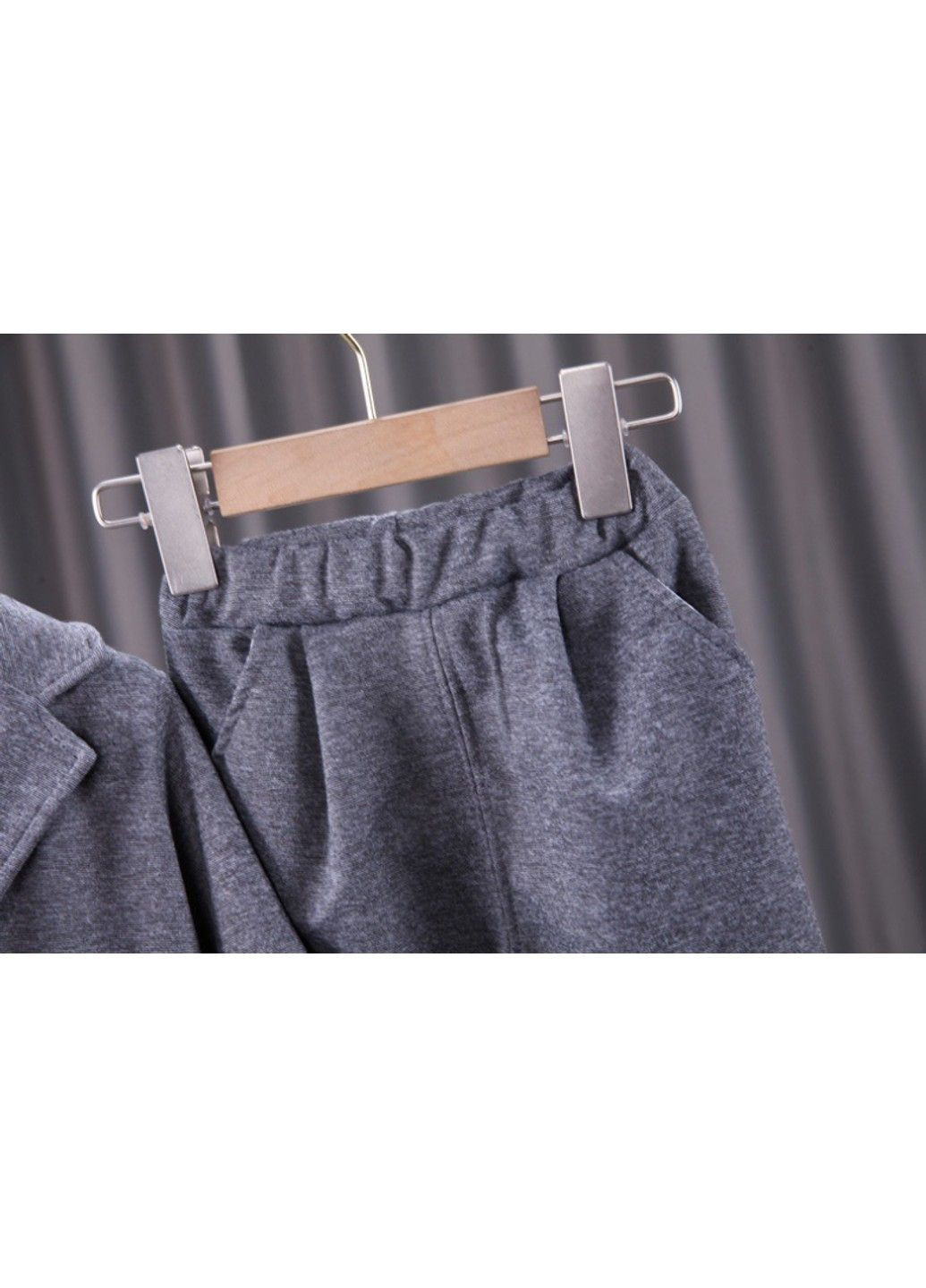 Серый демисезонный детский костюм No Brand