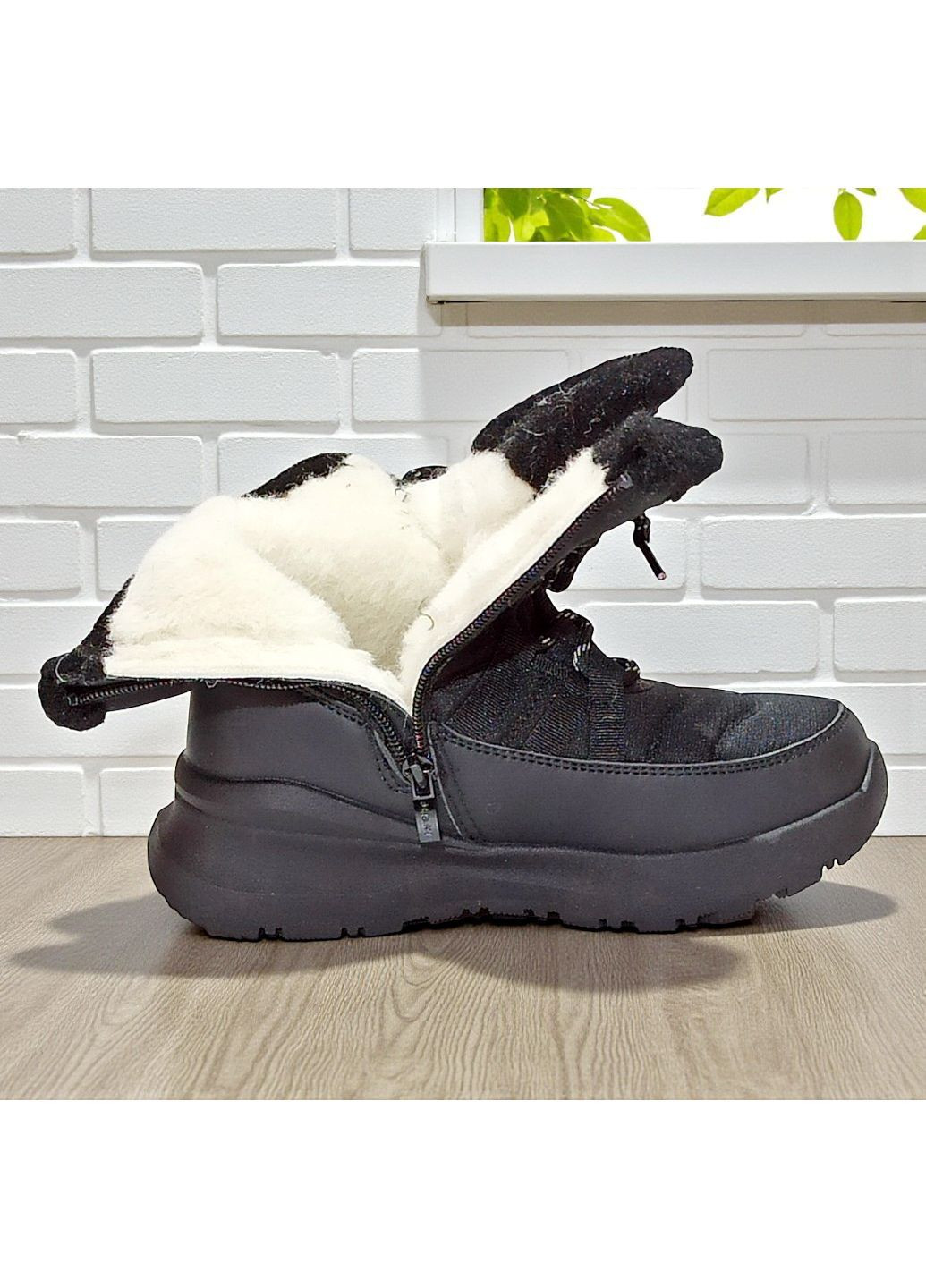 Зимові підліткові термо дутики на овчині термочеревики для дівчини на вовні для підлітка Biki (371956329)