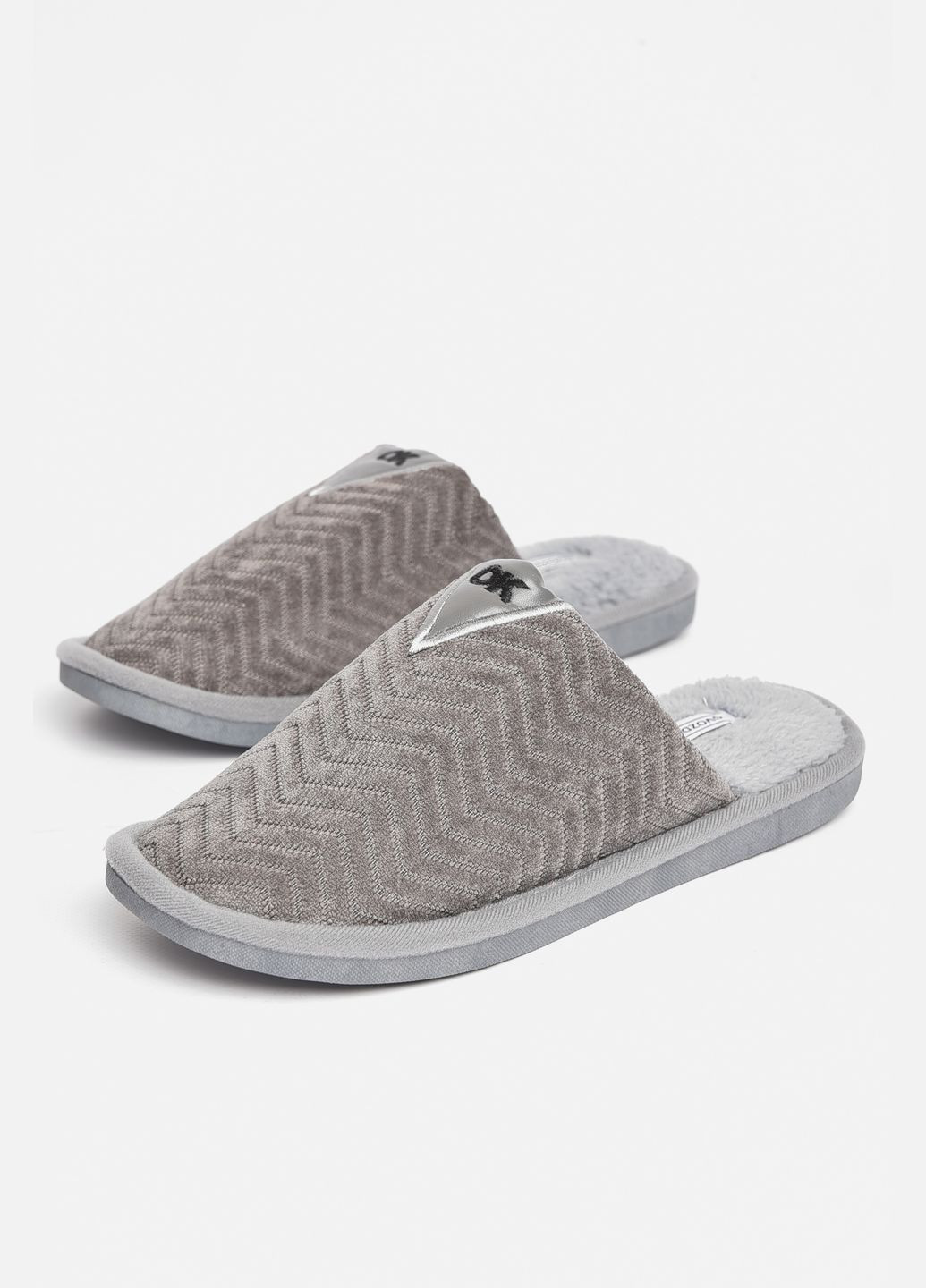 Капці кімнатні чоловічі сірого кольору Let's Shop (302660874)