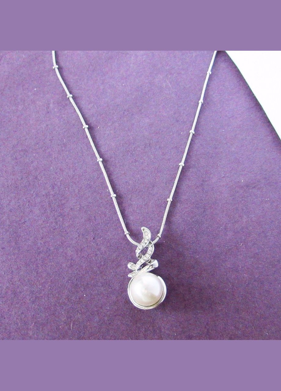 Ювелірний кулон, підвіска на ланцюгу перли в стразах Сьюі Fashion Jewelry (336950029)