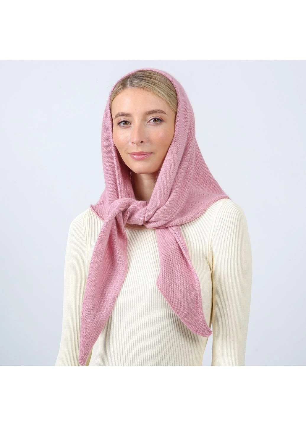 Бактус жіночий вовна рожевий MEGAN LuckyLOOK 688-002 (351394051)