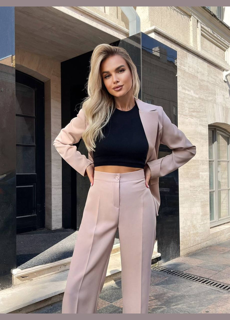 Стильный костюм двойка, бежевого цвета 28631 No Brand (352729427)