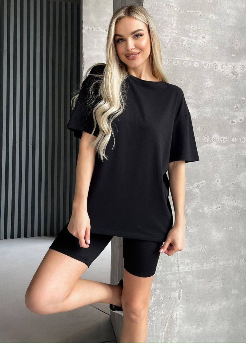 Базовый легкий повседневный летний костюм двойка: оверсайз футболка + шорты-велосипедки Tik-Tak (326673094)