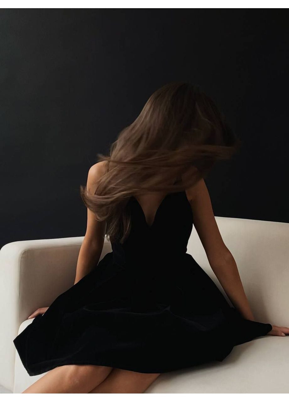 Чорна святковий сукня бархатна нарядна popluzhnaya