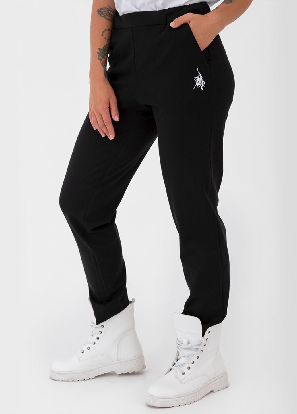 Спортивні штани жіночі чорні Freedom jogger losse w (285791832)