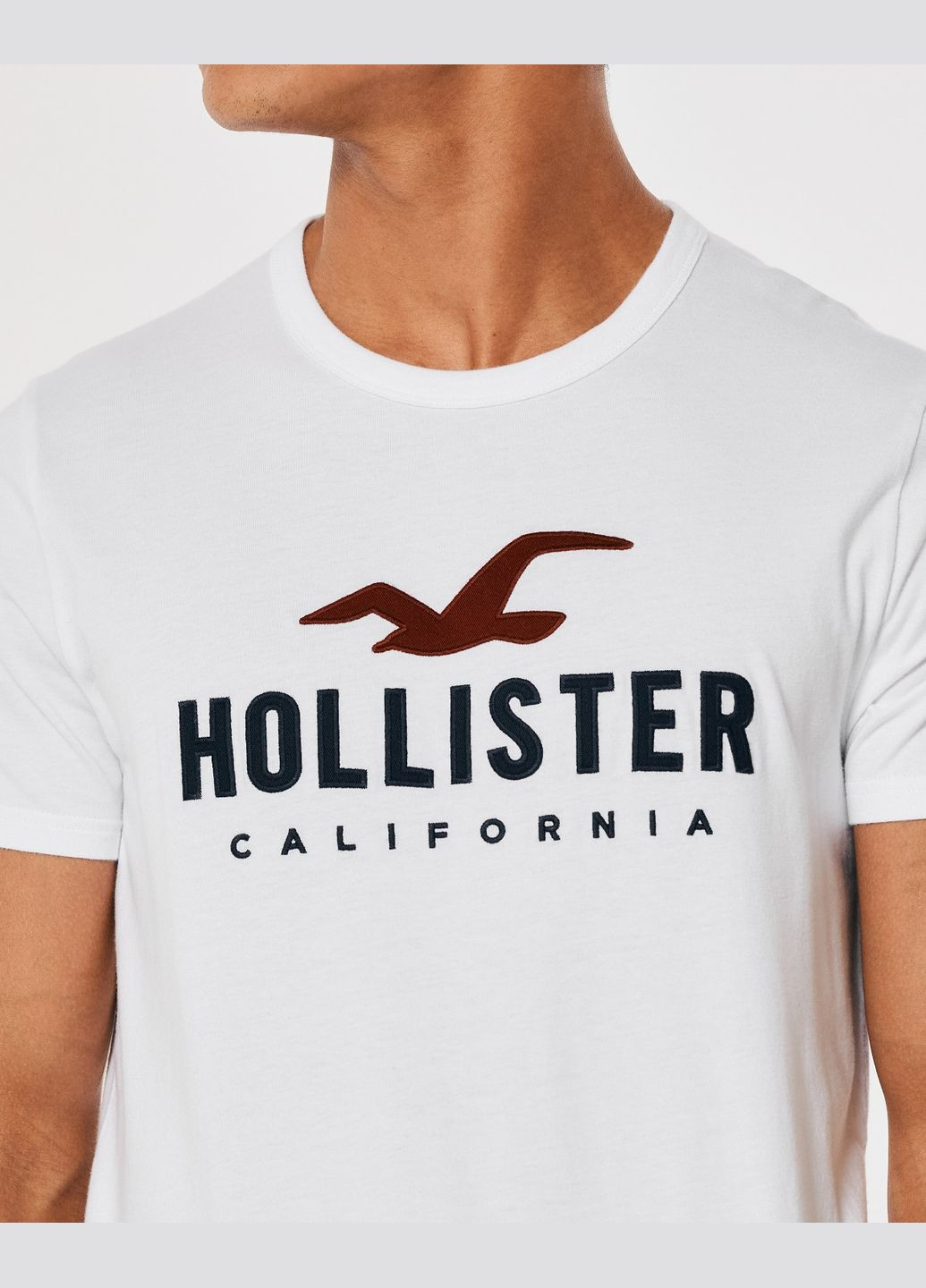 Белая футболка hc9645m Hollister