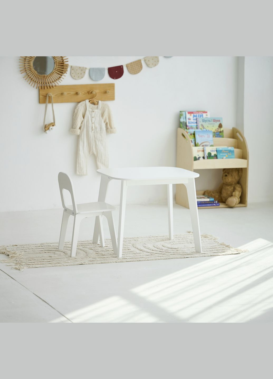 Дитячий столик і стільчик для дітей 4-7 років Білий Tatoy (292867412)