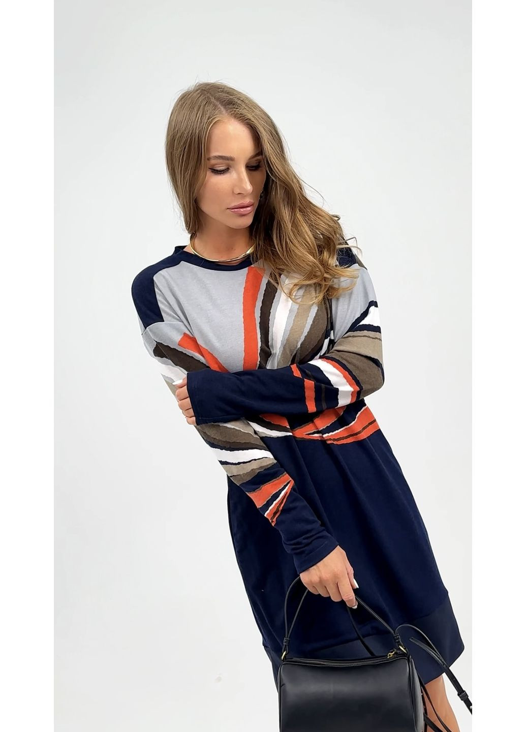 Червона трикотажна сукня-туніка - ua42 / eu36 Iren Klairie