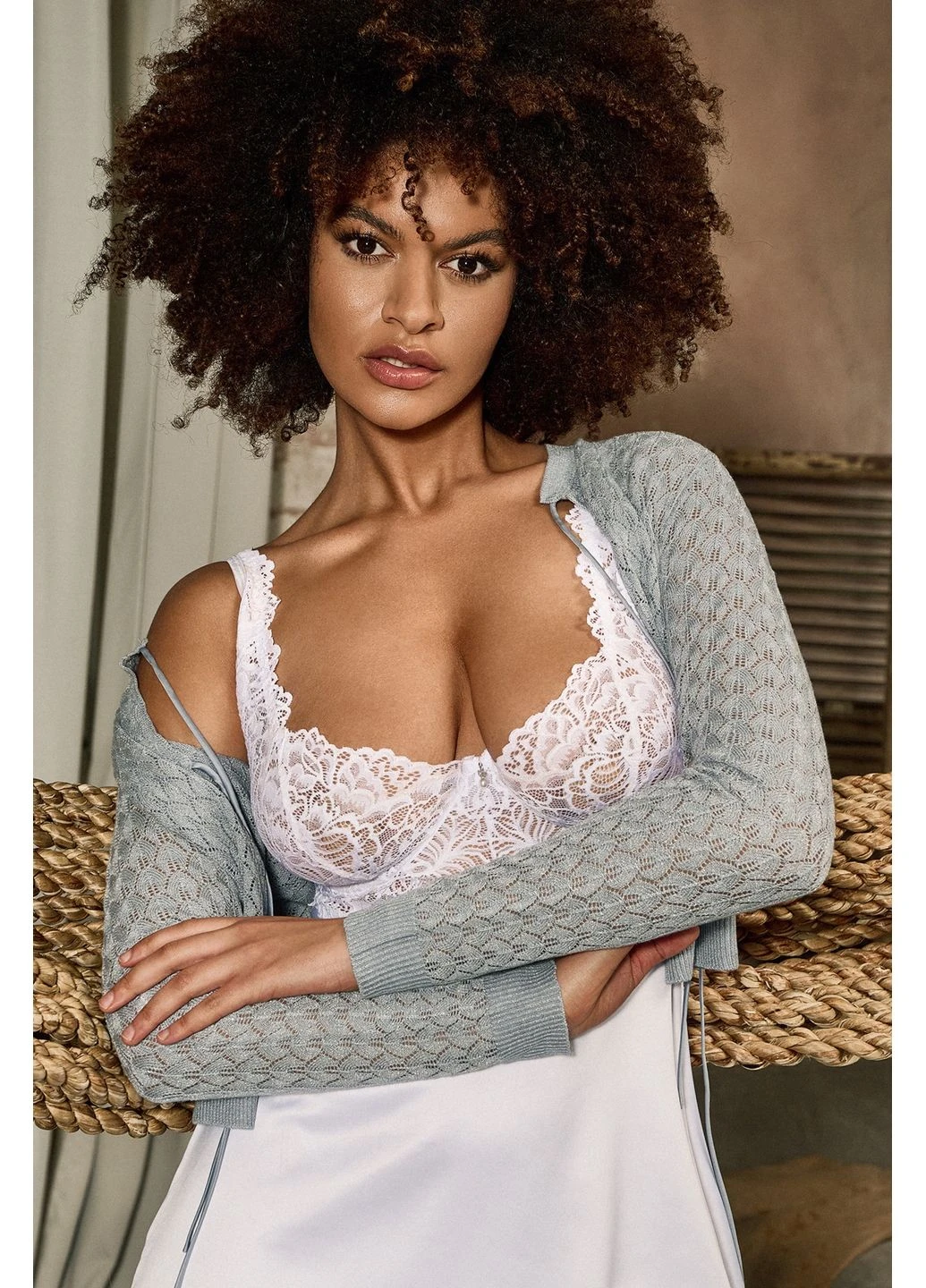 Сорочка нічна з мереживним ліфом Amor Blanco chemise Obsessive (351583379)
