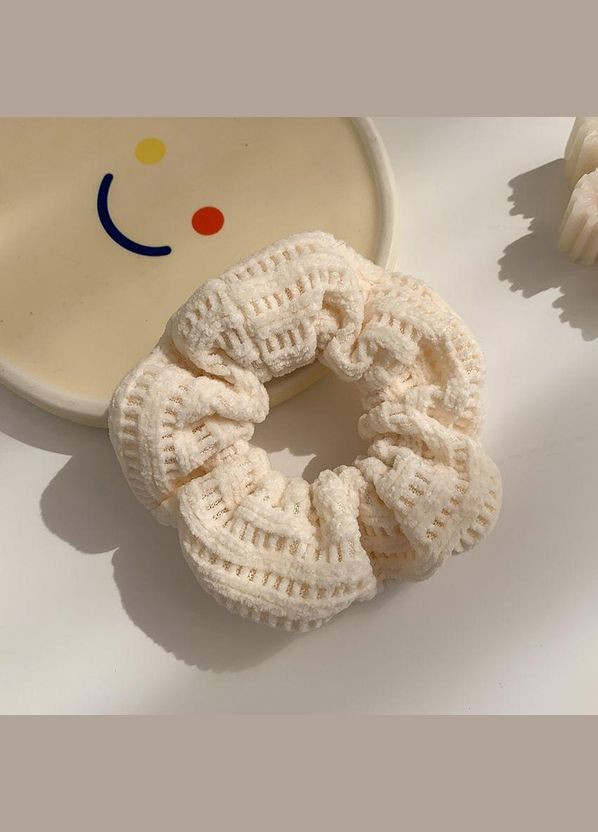 Резинка велюровая для волос Вязаная Бежевая (AN0103049) ANbeauty (360768394)