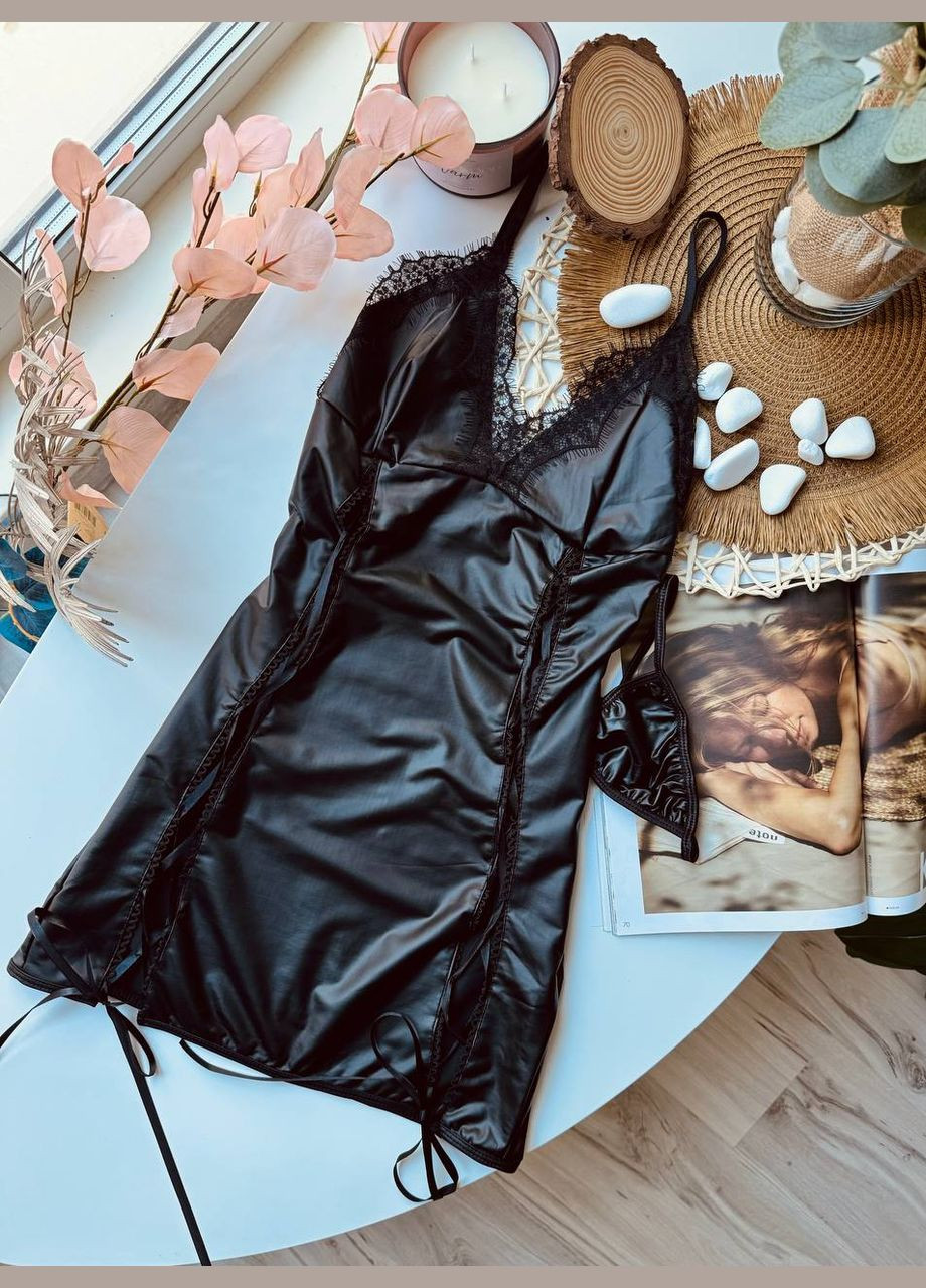 Черный кожанное платье с трусиками и завязками Simply sexy