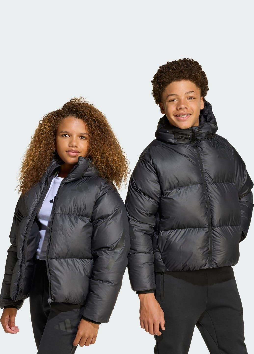 Черная демисезонная куртка z.n.e. puffer kids adidas