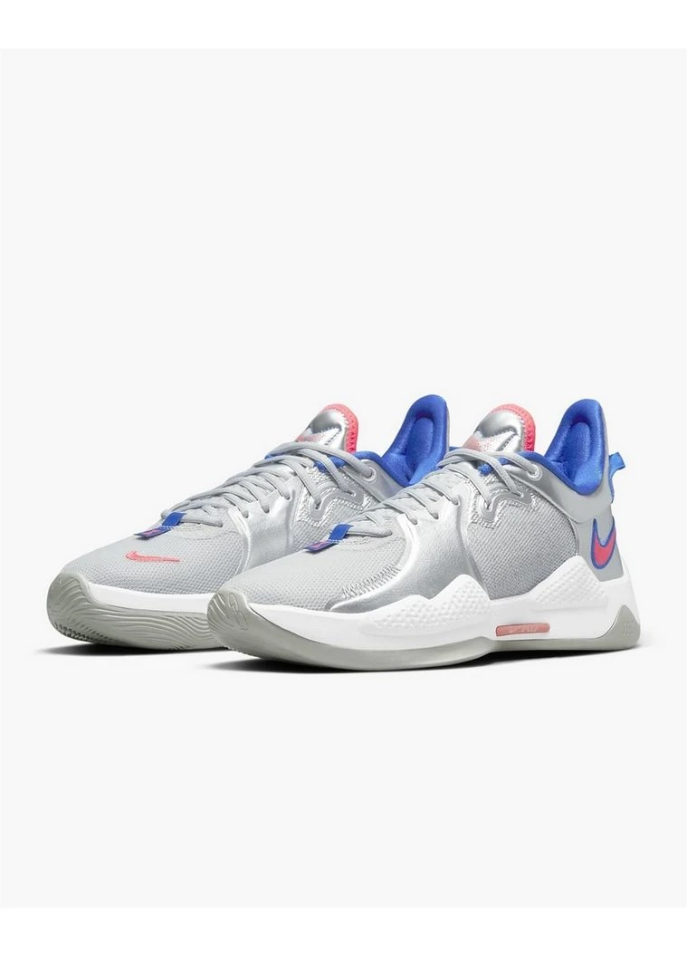 Сірі всесезонні кросівки pg 5 grey cw3143-005 Nike