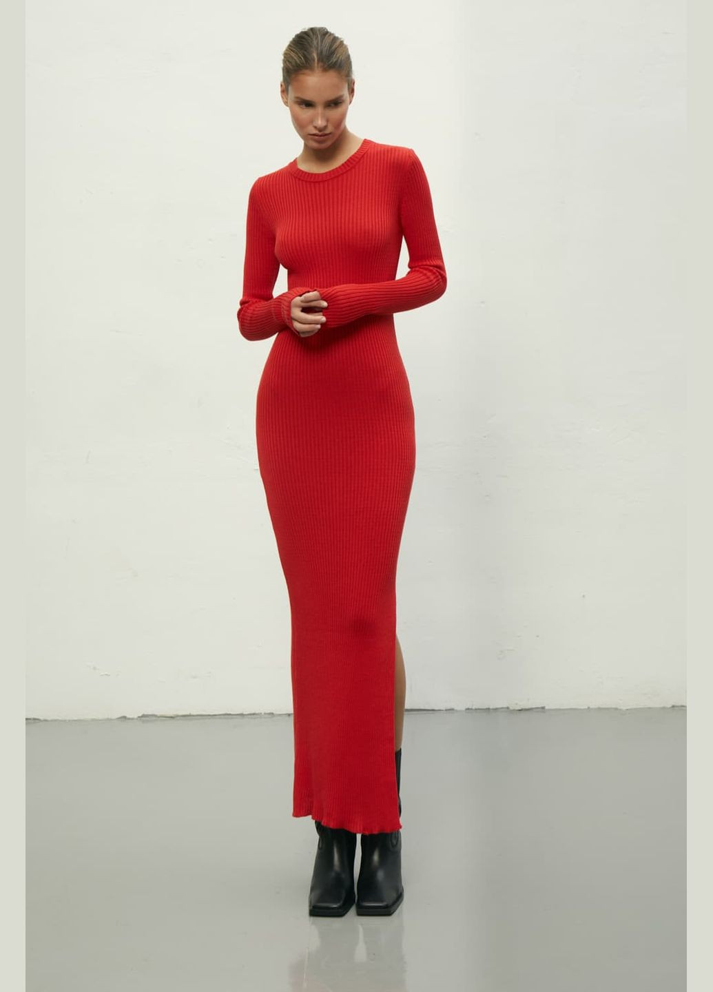 Красное платье с вырезом m-l темно-серый 2003 Papaya