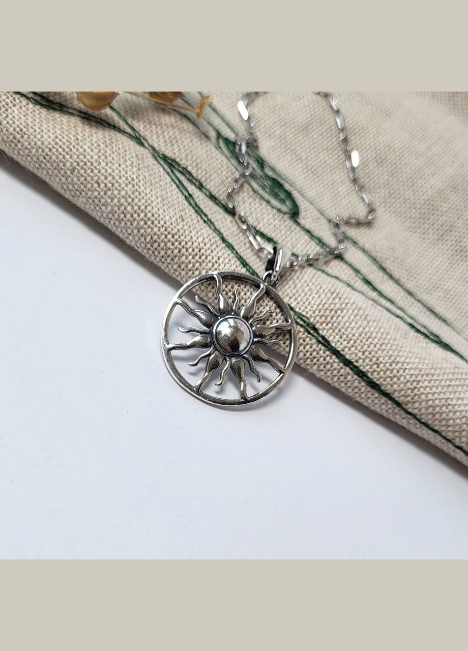 Срібна підвіска підвіс Сонце без каміння срібло 925 проби Чорнене 3291ч 2.70г Nobrand (370438595)