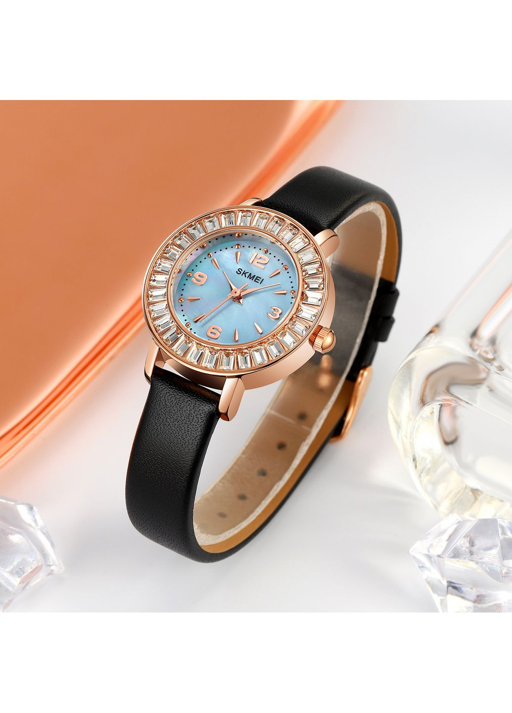 Часы 1978BU Blue женские кварцевые золотистые с кожаным ремешком для времени и стиля ProDobro (367265509)