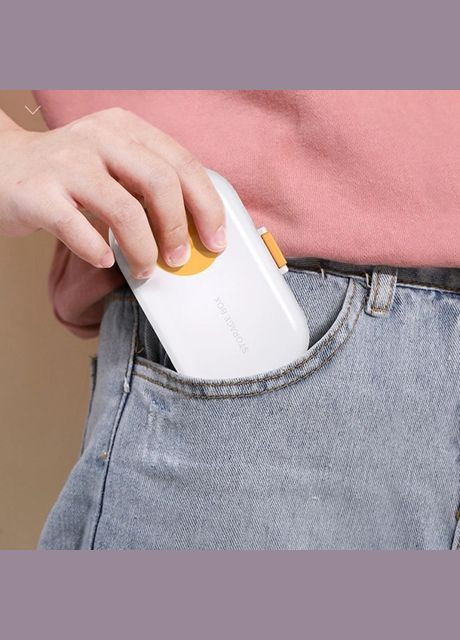 Таблетниця з дільником для таблеток на 4 комірки Cutter box, біла No Brand (294206308)