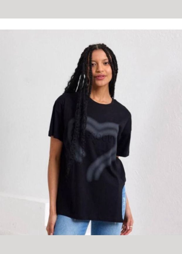 Женская удлиненная чёрная футболка Турция Raw спортшик - (316658863)