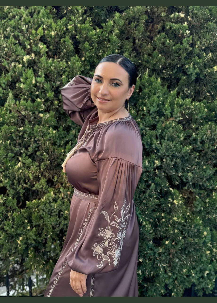 Світло-коричнева шовкова вишита сукня BeART візерунок квітковий приталена, вільна шовк, штучний шовк (299629710)