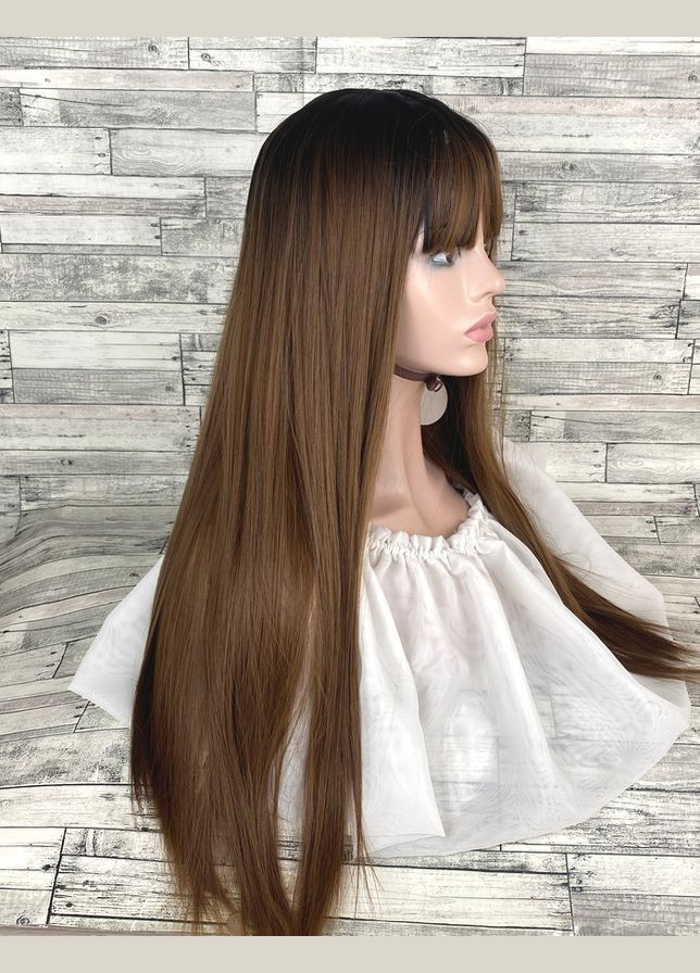 Перука жіноча темно-руса з темним корінням пряма з чубчиком 70см з термоволокна No Brand 5411 (298807297)