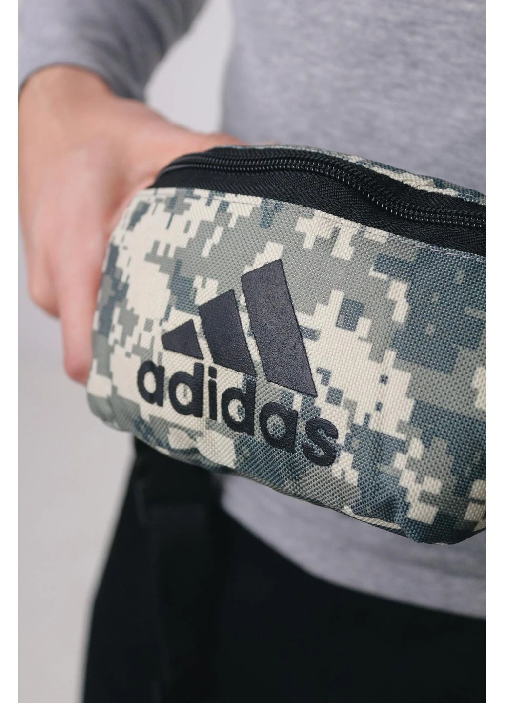 Бананка Adidas сірий піксель сумка на пояс через плече нагрудна чоловіча жіноча тканинна міська спортивна модель No Brand (401594686)