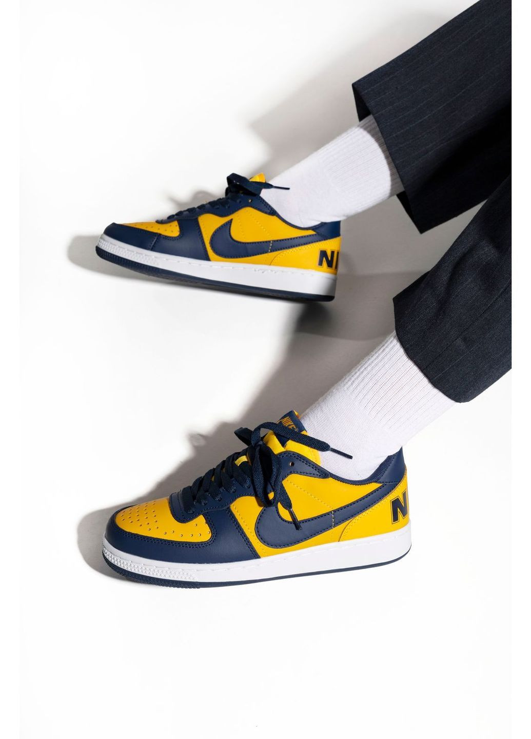 Комбіновані всесезонні кросівки No Brand