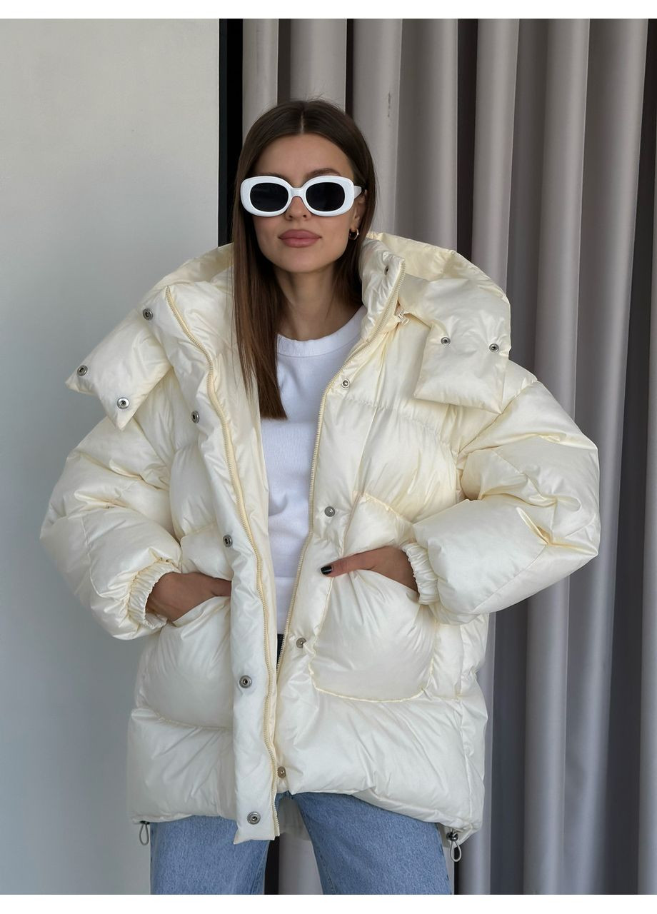 Молочный зимний Пуховик No Brand