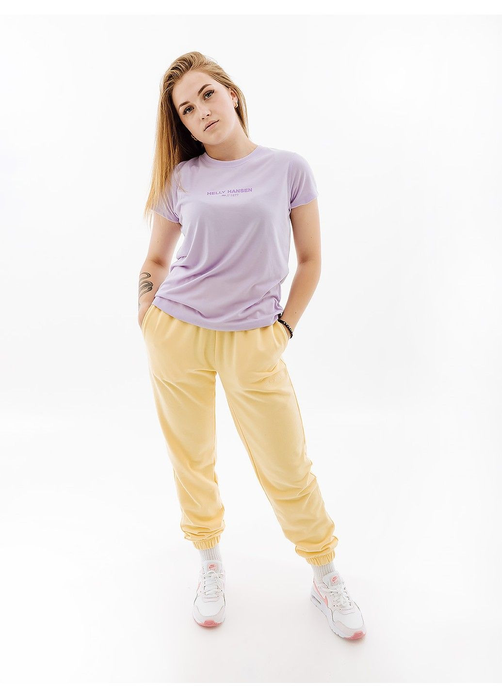 Фиолетовая демисезон футболка w allure t-shirt Helly Hansen