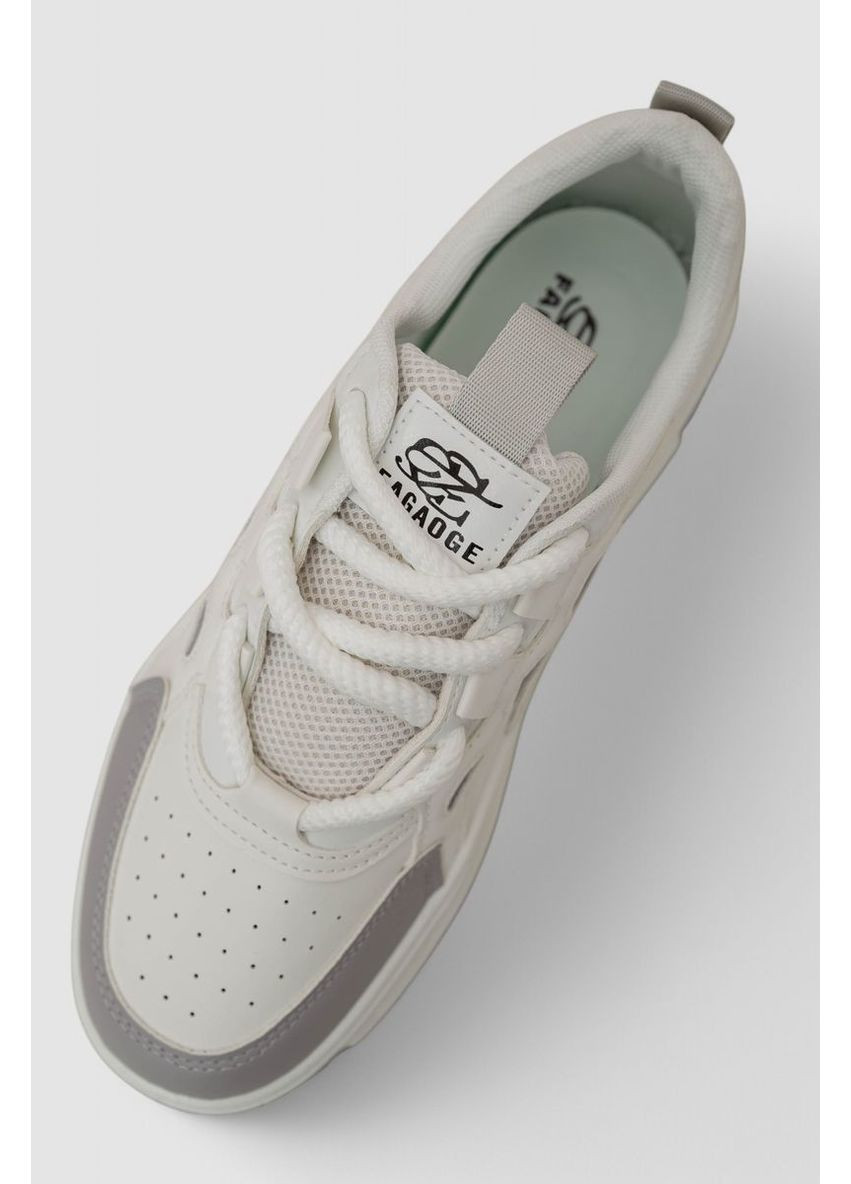 Білі Осінні кросівки чоловічі демісезонні Sport Line