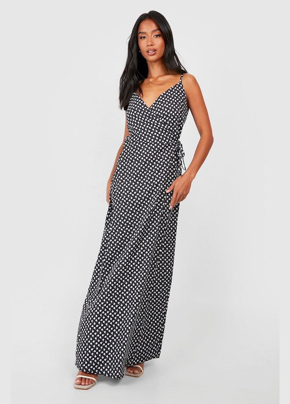 Чорна повсякденний сукня Boohoo з квітковим принтом