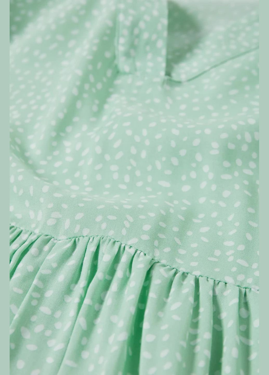 Зеленое кэжуал платье из вискозы C&A однотонное