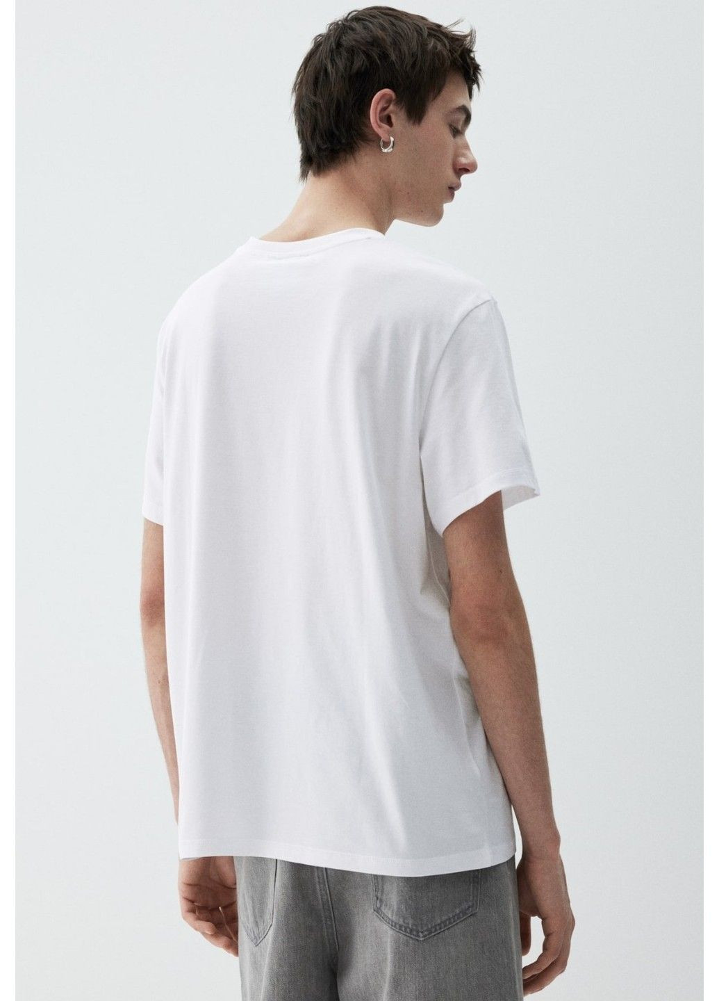 Біла чоловіча футболка regular fit cool max (58304) s біла H&M