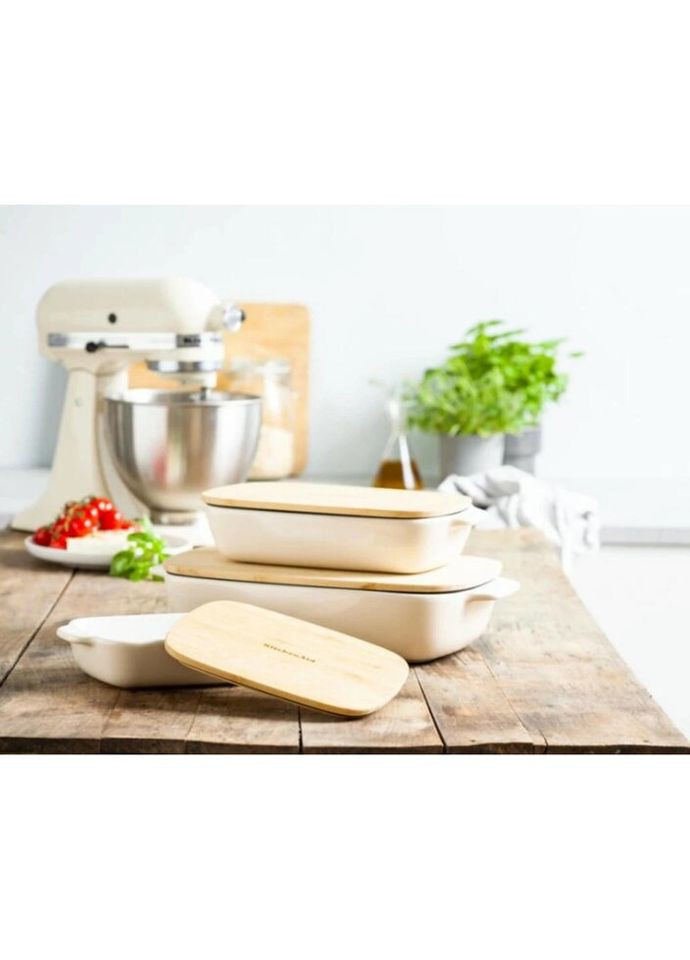 Форма для запекания с крышкой CC006109-001 8,8х24,8х40,4 см 3.8 л кремовая KitchenAid (296911076)