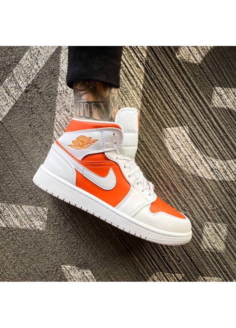 Белые демисезонные кроссовки мужские nike air jordan 1 retro mid sebright citrus найк аир джордан No Brand