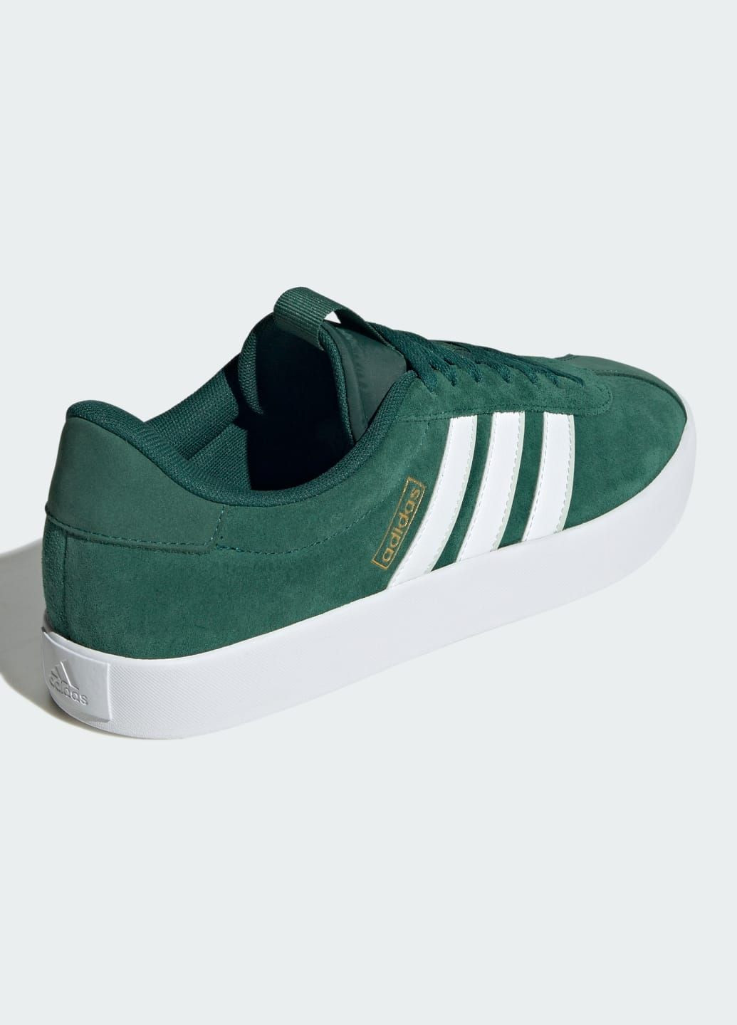 Зелені всесезон кросівки vl court 3.0 adidas