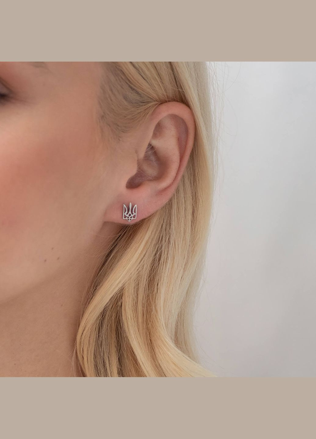 Серебряные серьги - пусеты Герб Украины Тризуб 121311 Oniks (264023335)