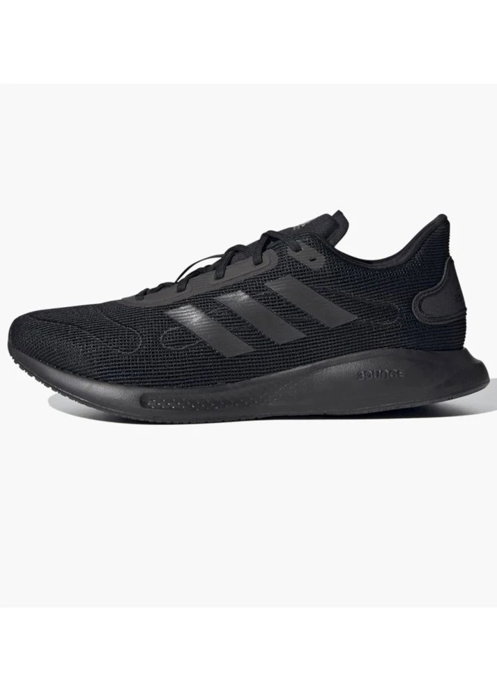 Цветные всесезонные кроссовки galaxar fy8976 adidas