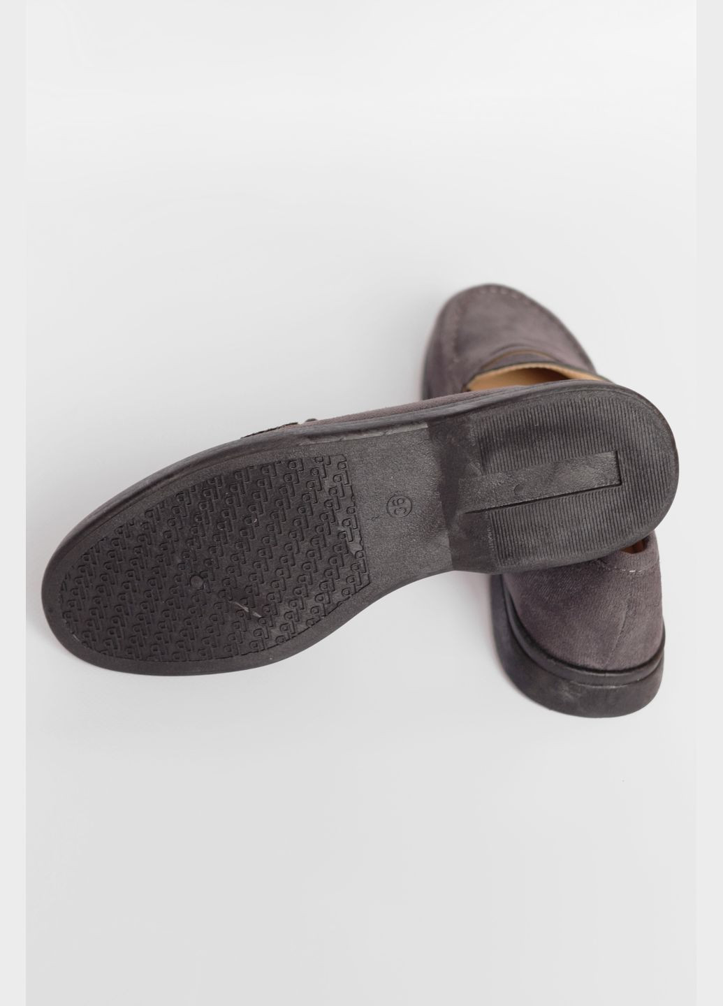Туфлі-лофери жіночі сірого кольору Let's Shop (292548766)