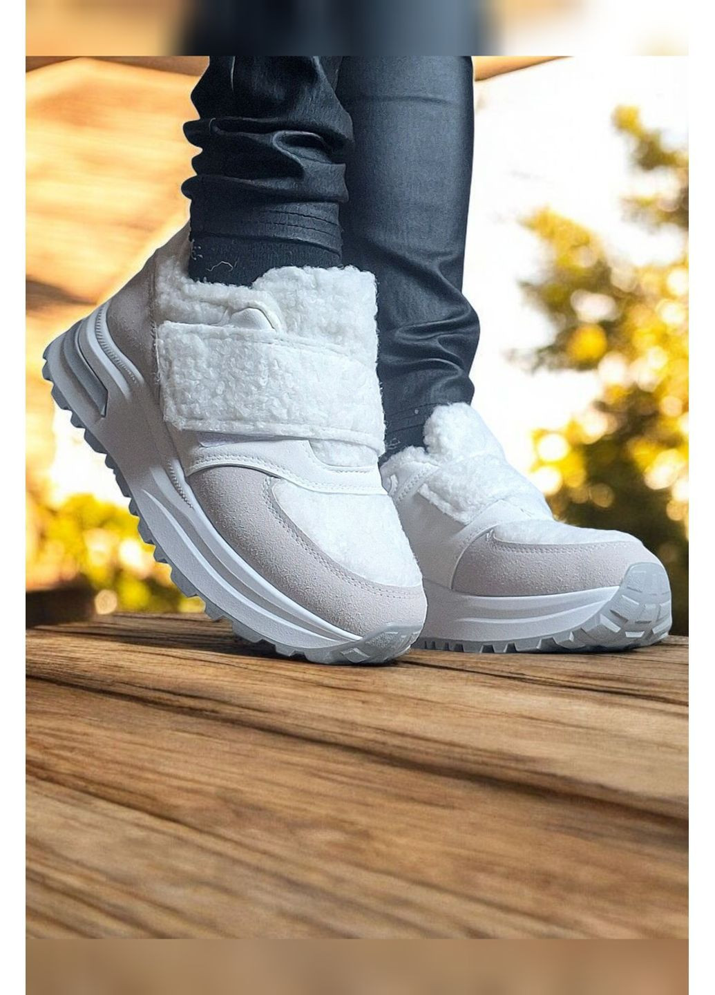 Жіночі зимові білі кросівки з бежево-сірими вставками хутром тедді теплі на липучці Viki Кросівки білі зими (368770276)