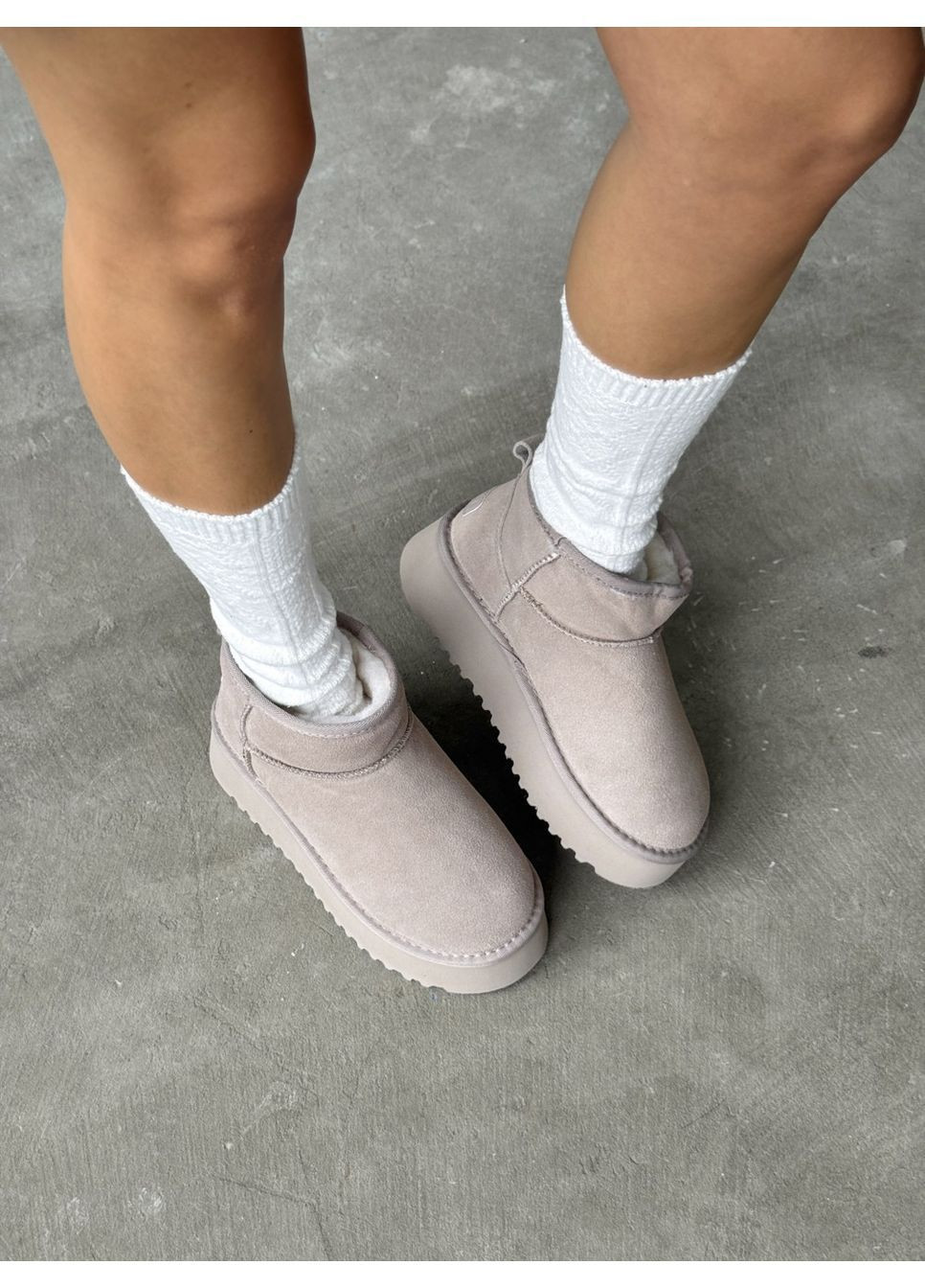 Бежевые угги платформа, натуральная замша, угги беж, бежевые угги на платформе код 11190 Stilli (368971955)