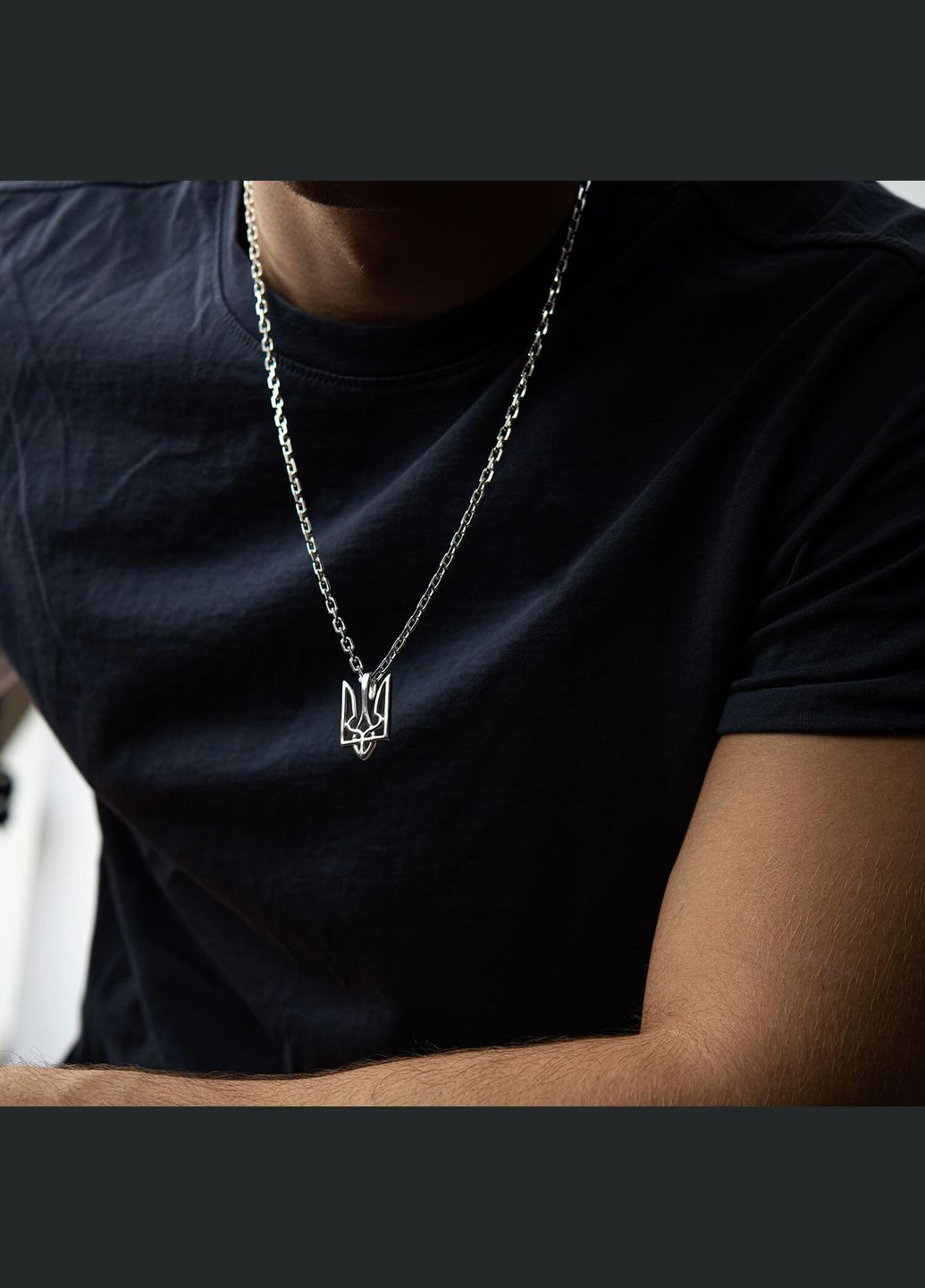 Серебряный кулон Герб Украины - Тризуб 133139 Oniks (264023991)