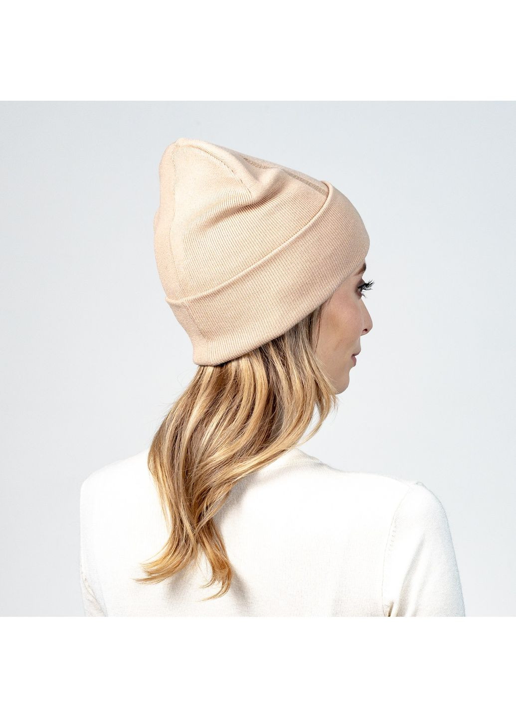 Шапка біні жіноча віскоза бежева РАМІН LuckyLOOK 597-310 (322792815)