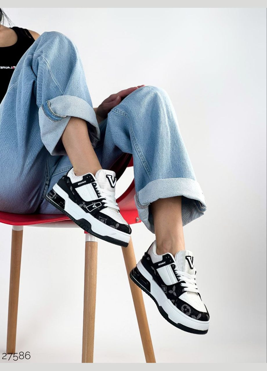 Чорно-білі осінні демисезонні жіночі кросівки No Brand