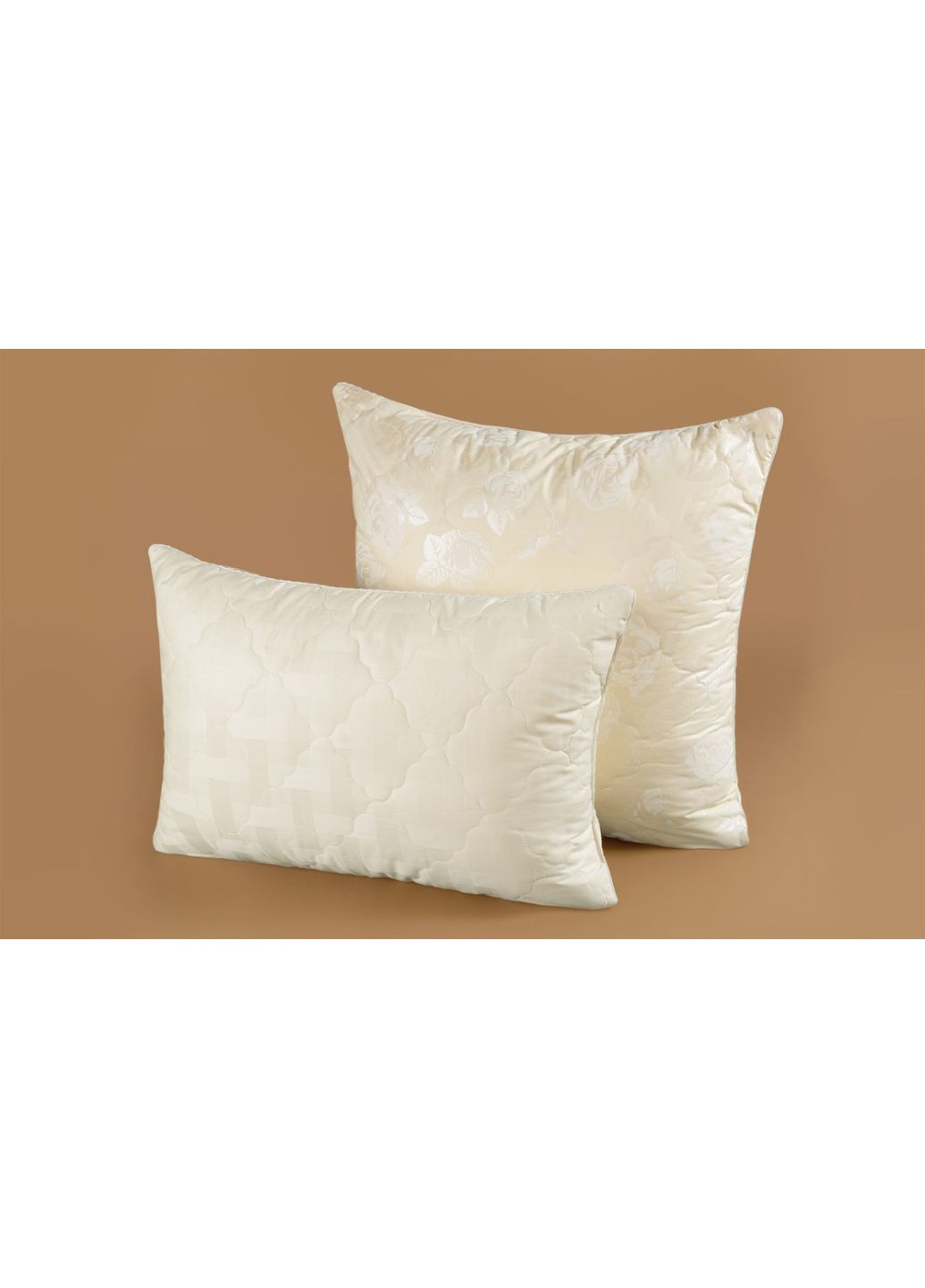 Стеганая подушка из холлофайбера на замке от украинского производителя 70х70 55362 Moda (368783970)