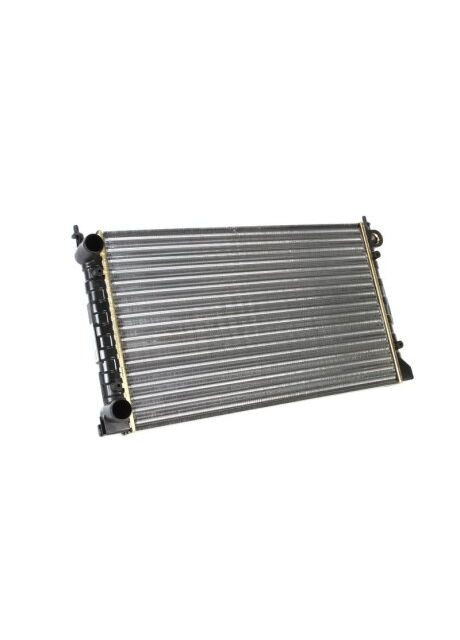 Радиатор охлаждения VW PASSAT B3 (88-) 1.6/1.8 (пр-во) 651741 Nissens (366422883)