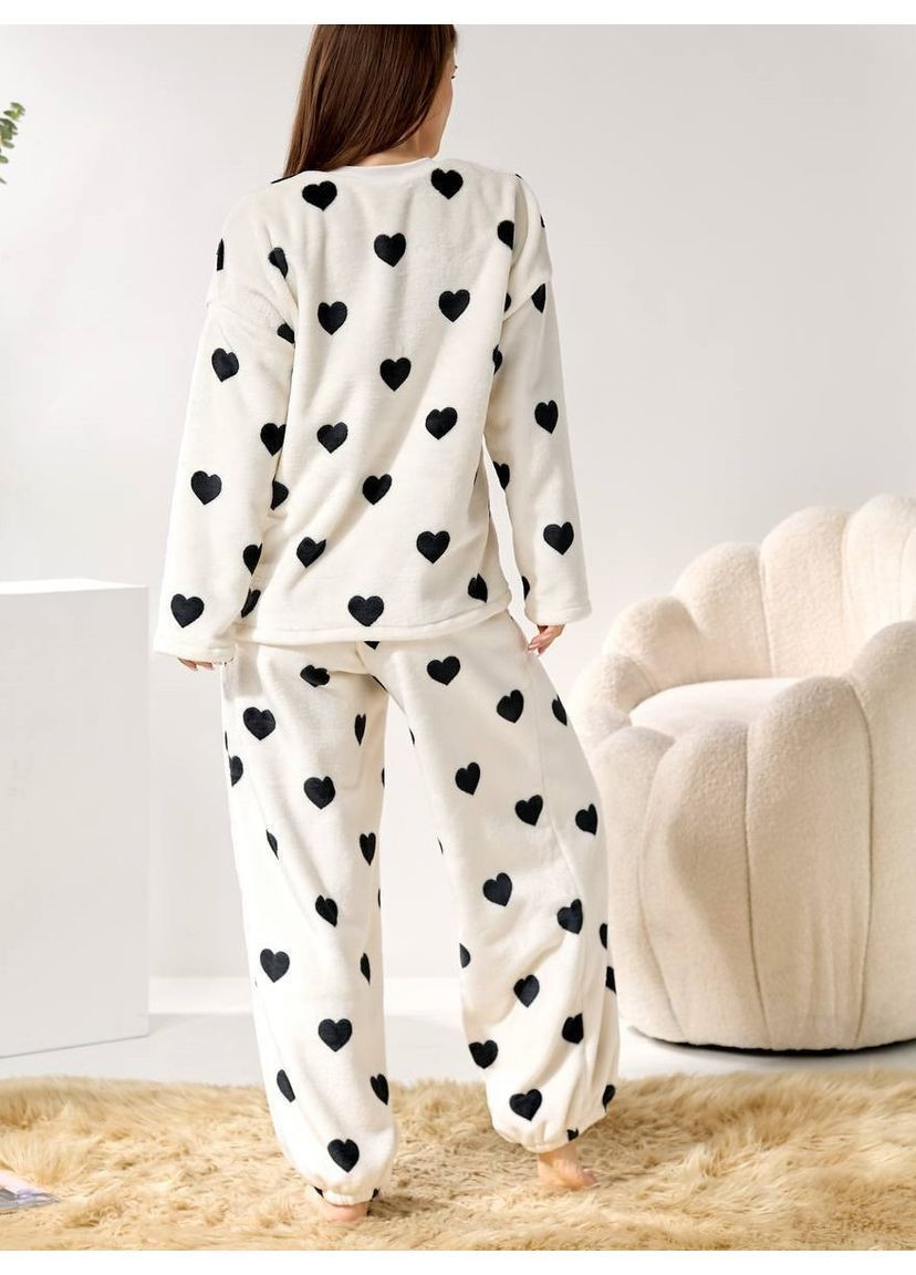 Молочная зимняя пижама женская махровая кофта + брюки Style Point