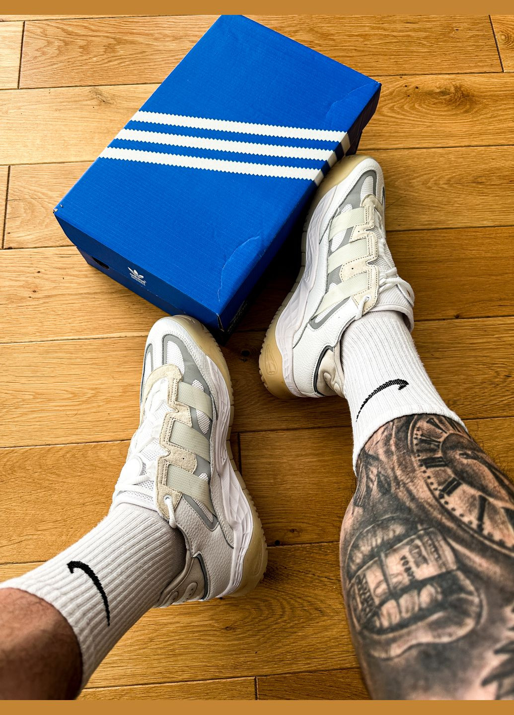 Білі Осінні кросівки чоловічі і жіночі adidas niteball white gum | адідас найтбол білі No Brand