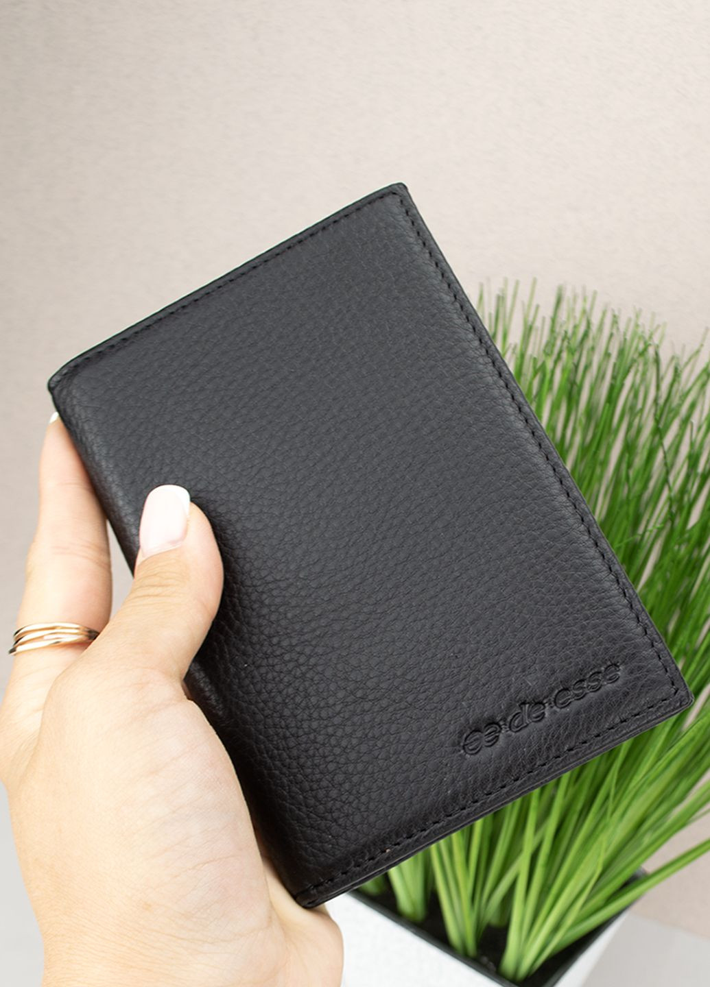 Обкладинка для паспорта та карток LC-47043-1 шкіряна чорна 2 в 1 De Esse (300567493)